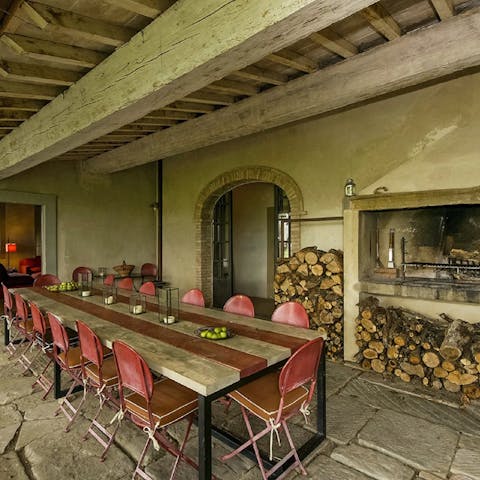 Gather around the outdoor table for barbecued feasts