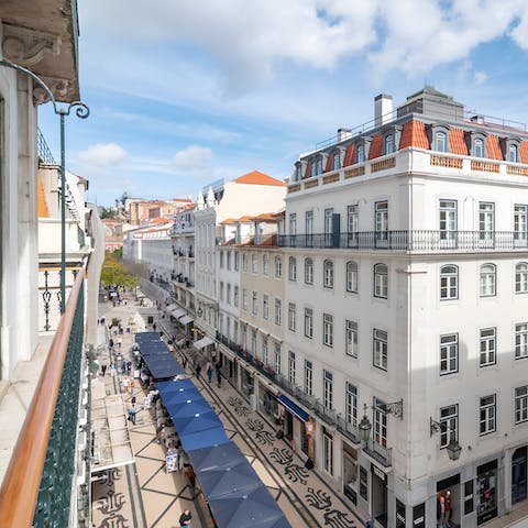 Peer out over Baixa’s bustling streets from the Juliet balcony