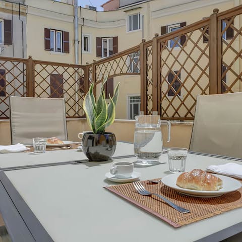 Savour some pizza al taglio for an alfresco lunch