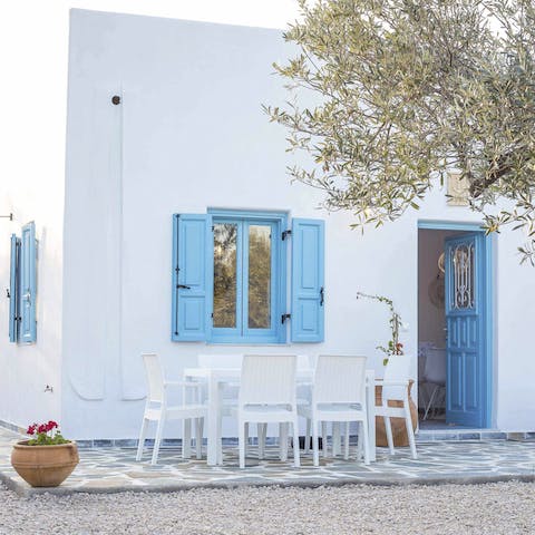 Fire up the barbecue and dine alfresco on the patio