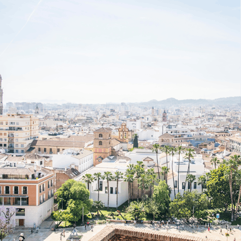 Discover the historic churches and chapels of Alhaurín el Grande, without sacrificing the beaches of Costa del Sol