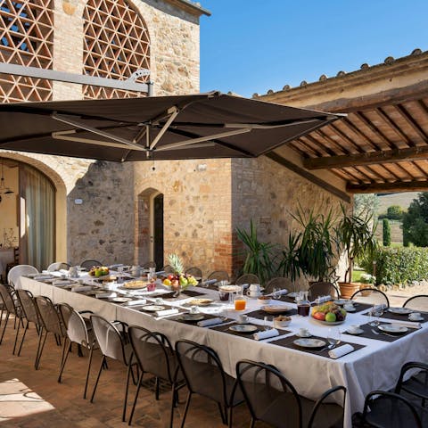 Feast alfresco on fresh pasta prepared by a private chef