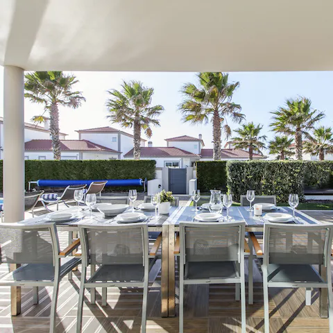 Enjoy an al fresco meal on the covered terrace