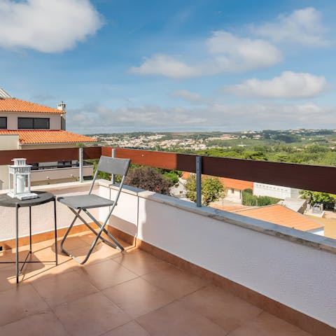 Enjoy a refreshing pause with drinks on the terrace