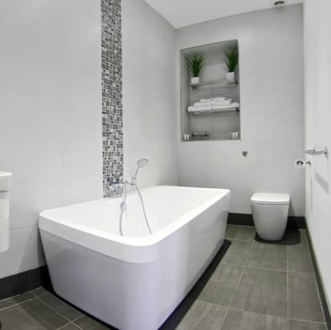 Unwind in the bathtub after a day out in central London