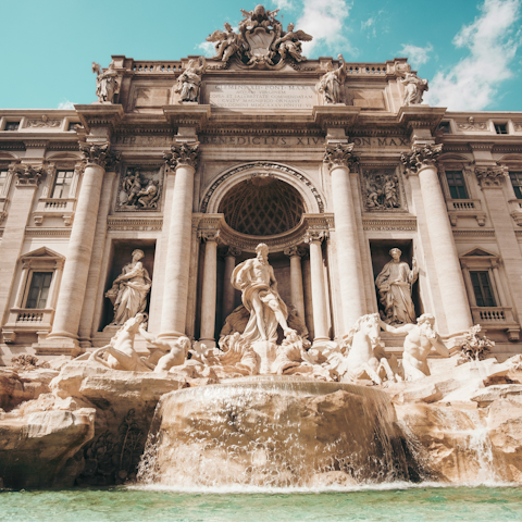 Stay a short walk from Rome's most popular sights