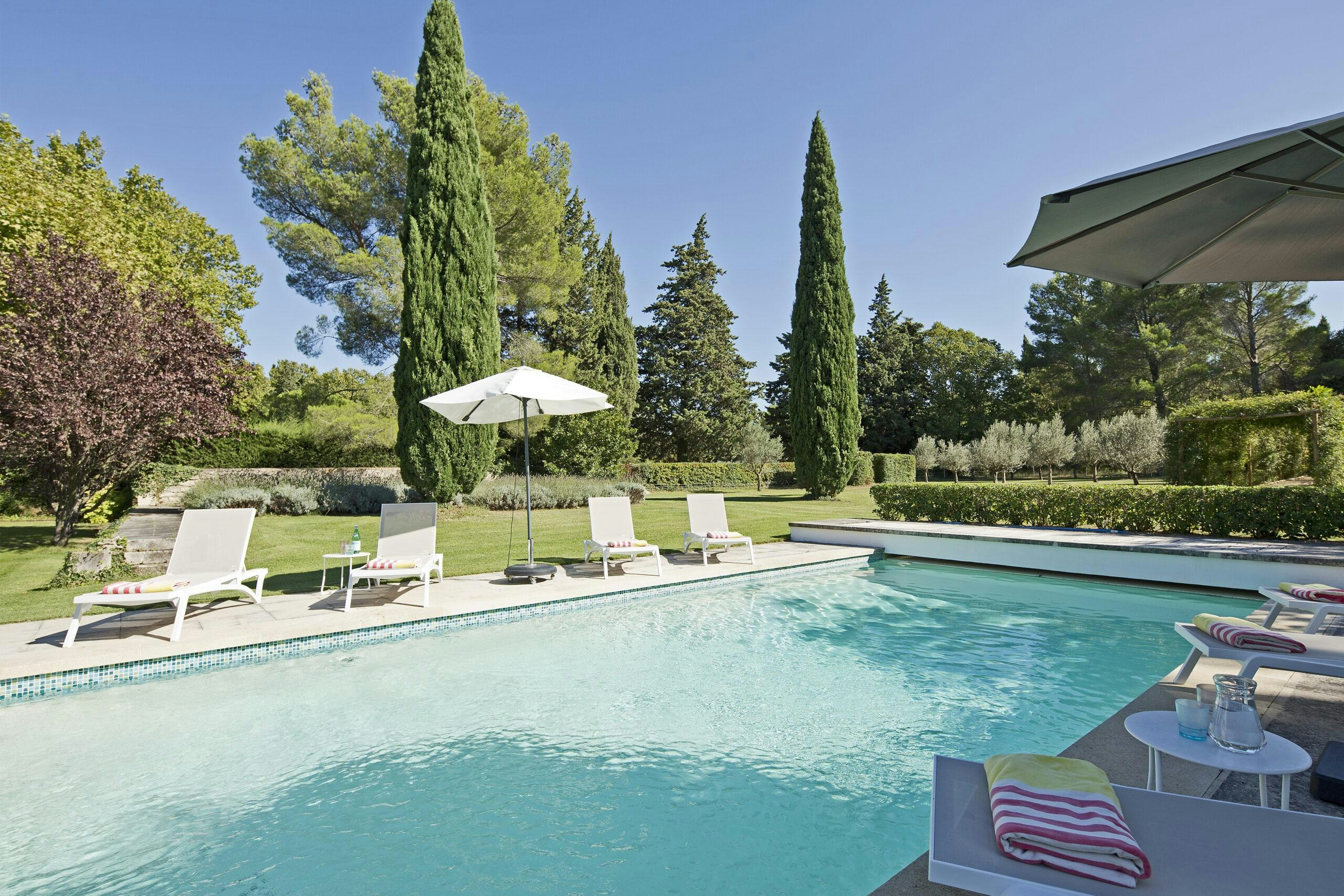 Quiet Provence Stay