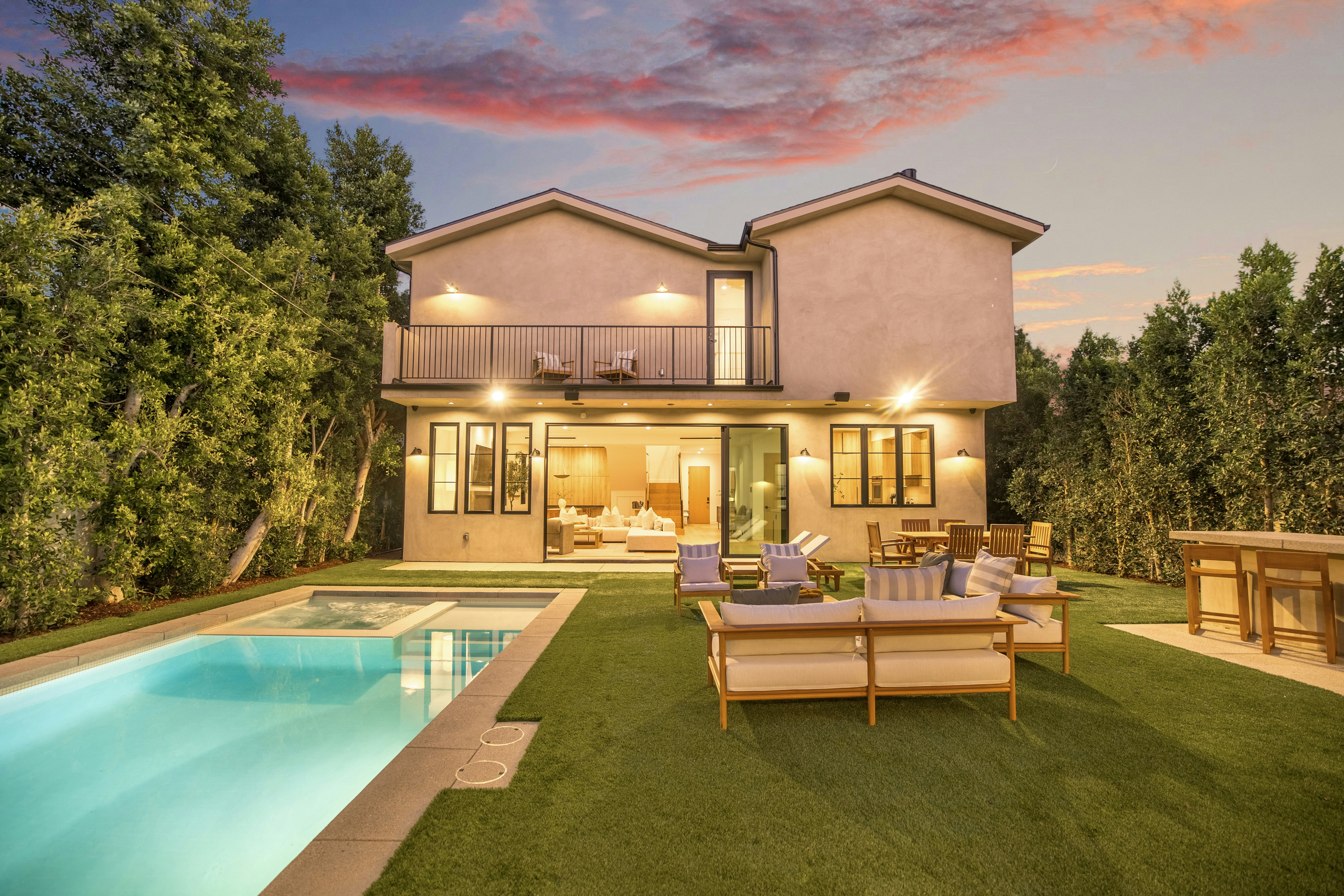 Studio City Ambiance