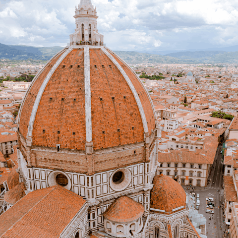 Stay in the heart of Florence, an easy walk from the Duomo