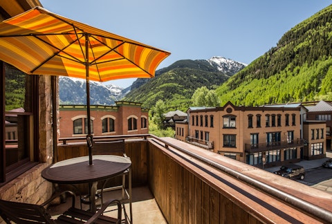 Step onto one of the private decks and soak up the mountain views