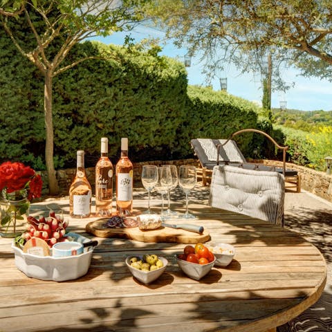 Savour evening drinks and local delicacies on the terrace