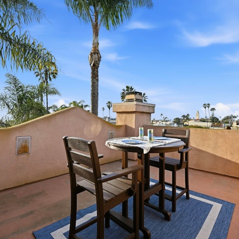 Sunbathe on the rooftop terrace overlooking the Pacific Ocean