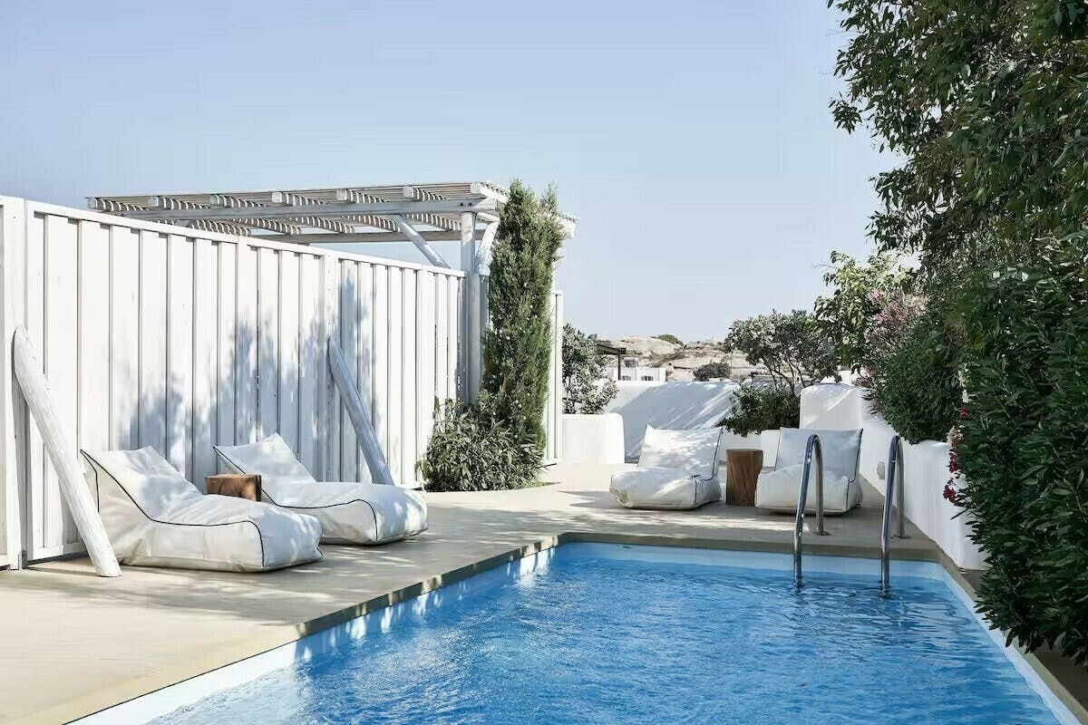 Naxos Calm