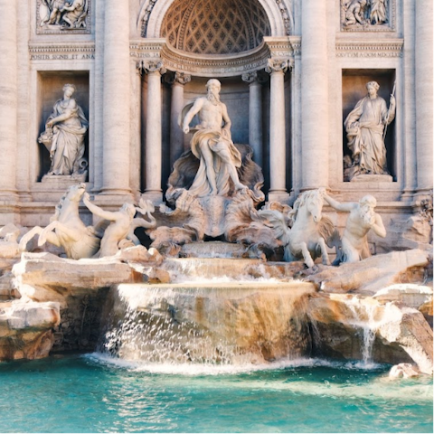 Stroll to the Trevi Fountain in under ten minutes