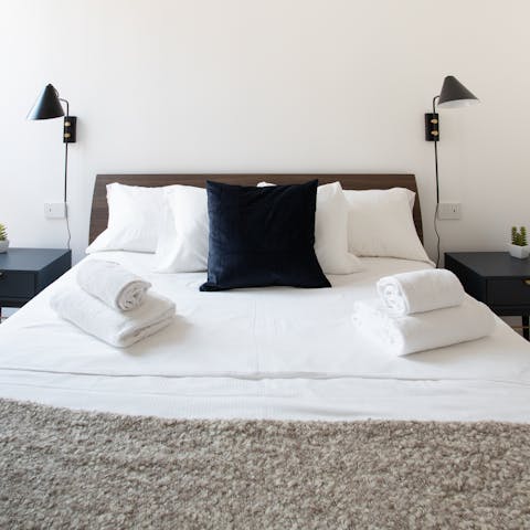 Wake up in the comfortable bedrooms feeling rested and ready for another day of Milan sightseeing