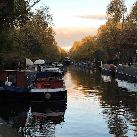 Wind your way along the canals of Little Venice