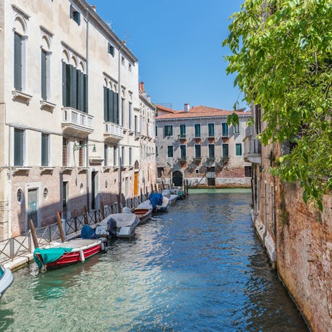 Explore the  Rio di Santa Fosca and Rio del Trapolin canals  by water taxi