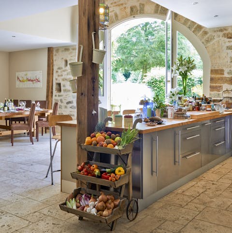 The kitchen will lure in those who love to cook (and those who just love to eat)