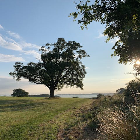 Stay in the Shropshire countryside – a twenty-minute walk from the village of  Maesbury