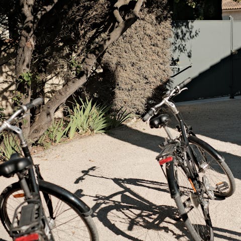 Hop on the complimentary bikes and tour the Provencal countryside