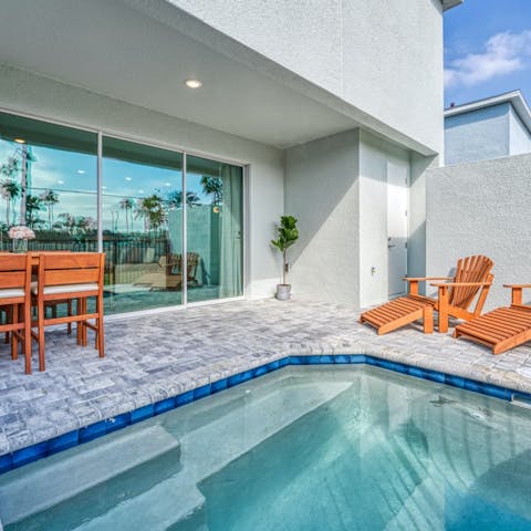 Unwind outside by the private pool
