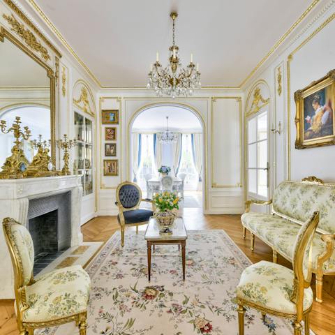 Unwind in the formal sitting room with a glass of wine