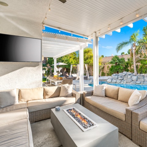 Gather around the firepit for downtime and drinks