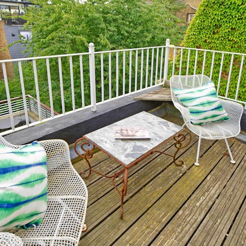 Make the most of sunny days on the rooftop terrace