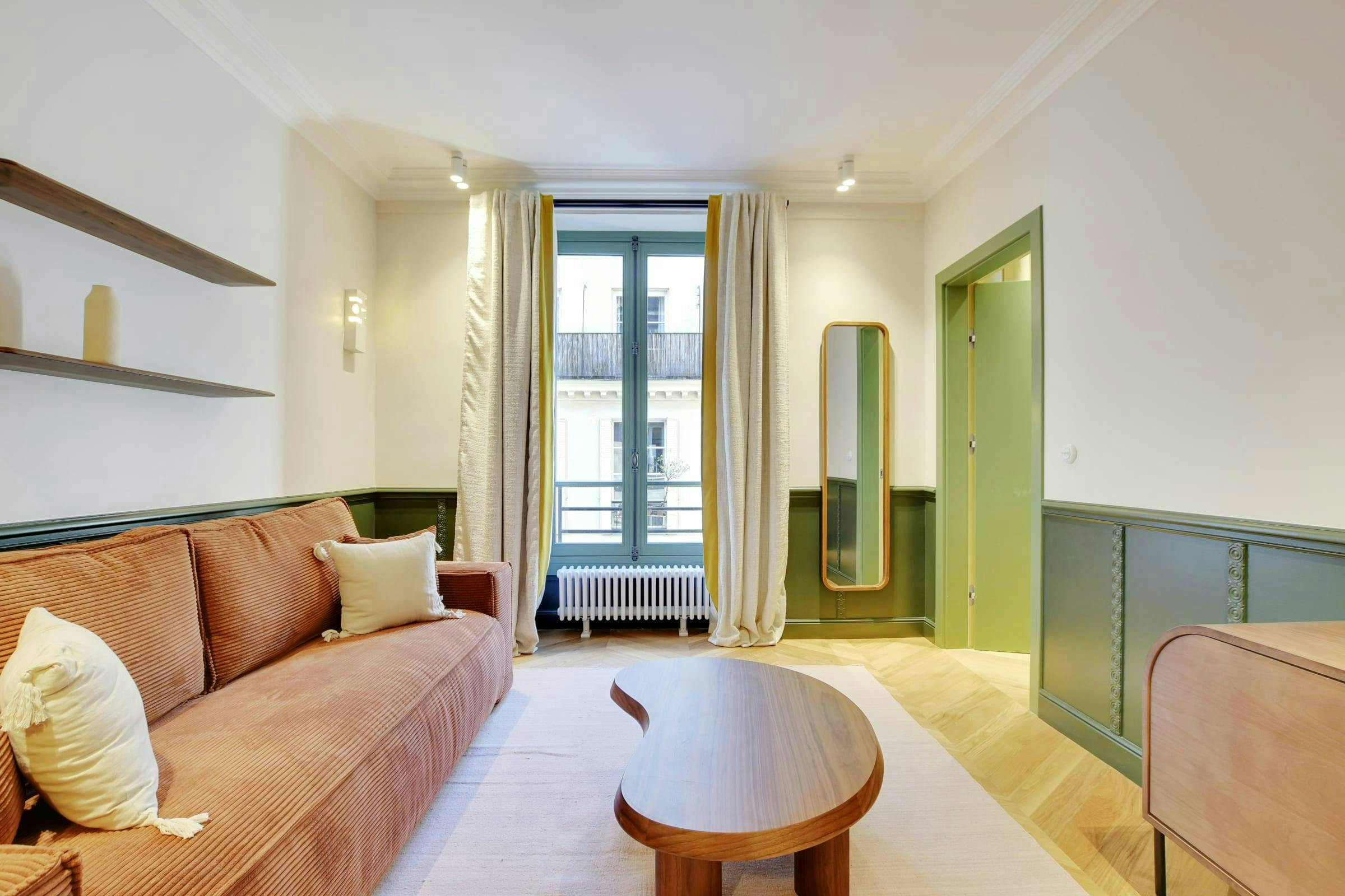 Canals & Historic Squares