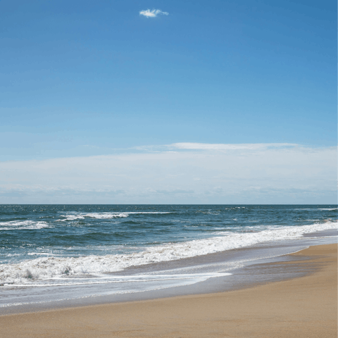 Head to Les Gireliers beach, a three-minute drive away