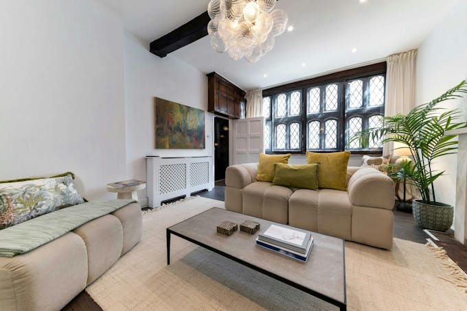 Hyde Park Luxe