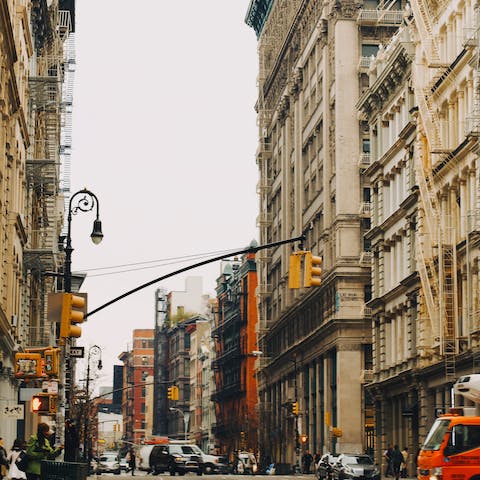 Stay in trendy SoHo with restaurants, bars and shops right on your doorstep