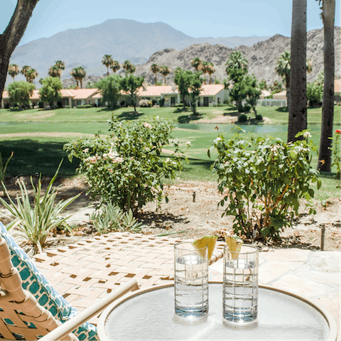 Stay steps away from the green at PGA West