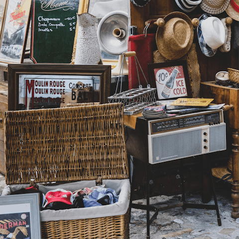 Shop for souvenirs at nearby Camden Market