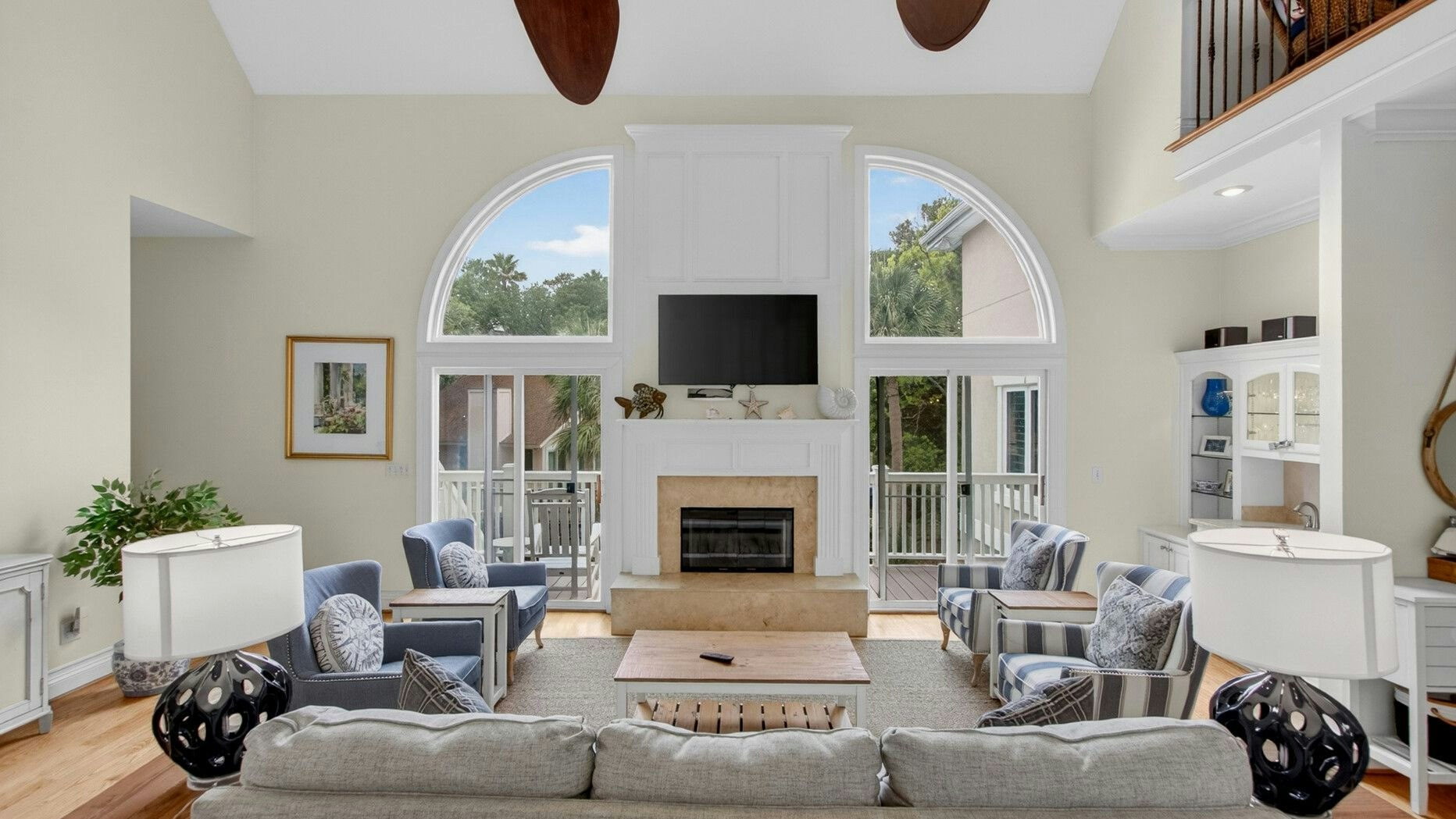 Sunny Coastal Nook