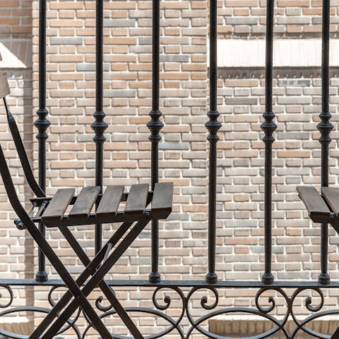 Have your morning coffee out on the balcony