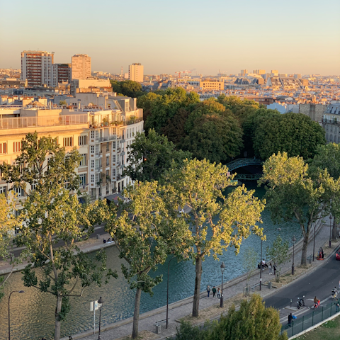 Wander the banks of the Canal Saint-Martin, which is a short stroll away