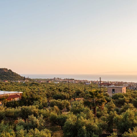 Experience the beauty of Southern Greece from the village of Lefktro