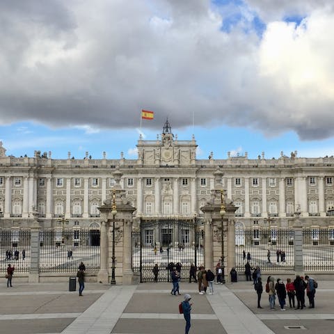 Stay in the historic heart of Madrid, just a few minutes' walk from the Royal Palace