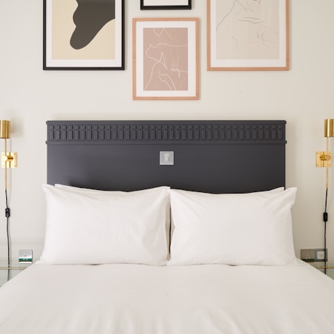 Wake up in the comfortable bed feeling rested and ready for another day of London exploring