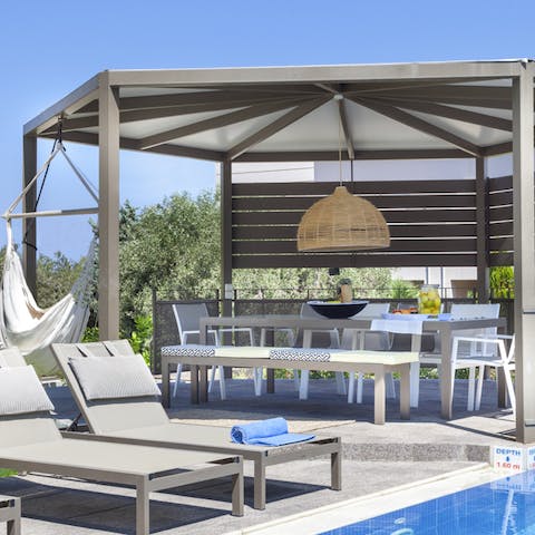 Share meals and stories under the canopy