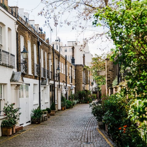 Stay in swanky Belgravia, a quick stroll from shops and restaurants