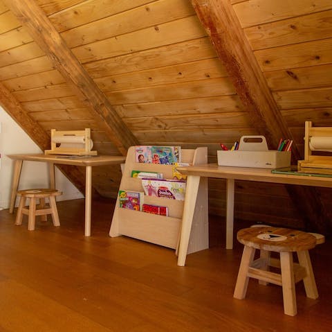 Let the kids loose in the play room