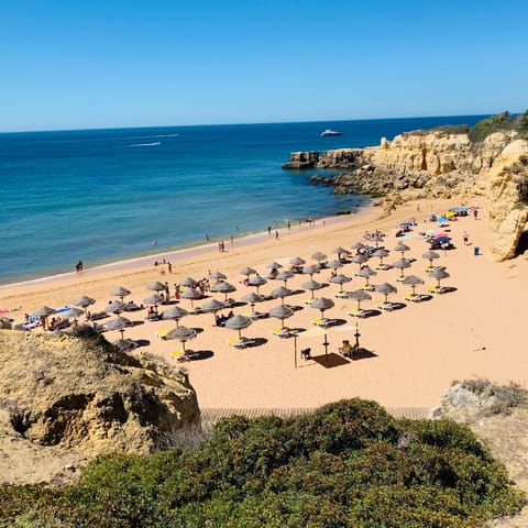 Reach the sunny shores of the algarve in just three minutes on foot