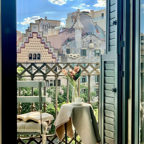 Start the day with coffee on the scenic balcony