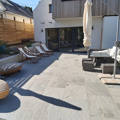 Embrace the seaside spirit on a deckchair in the sun