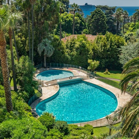 Head down to the shared swimming pool to cool off