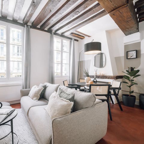Relax in the characterful living space with a glass of French wine