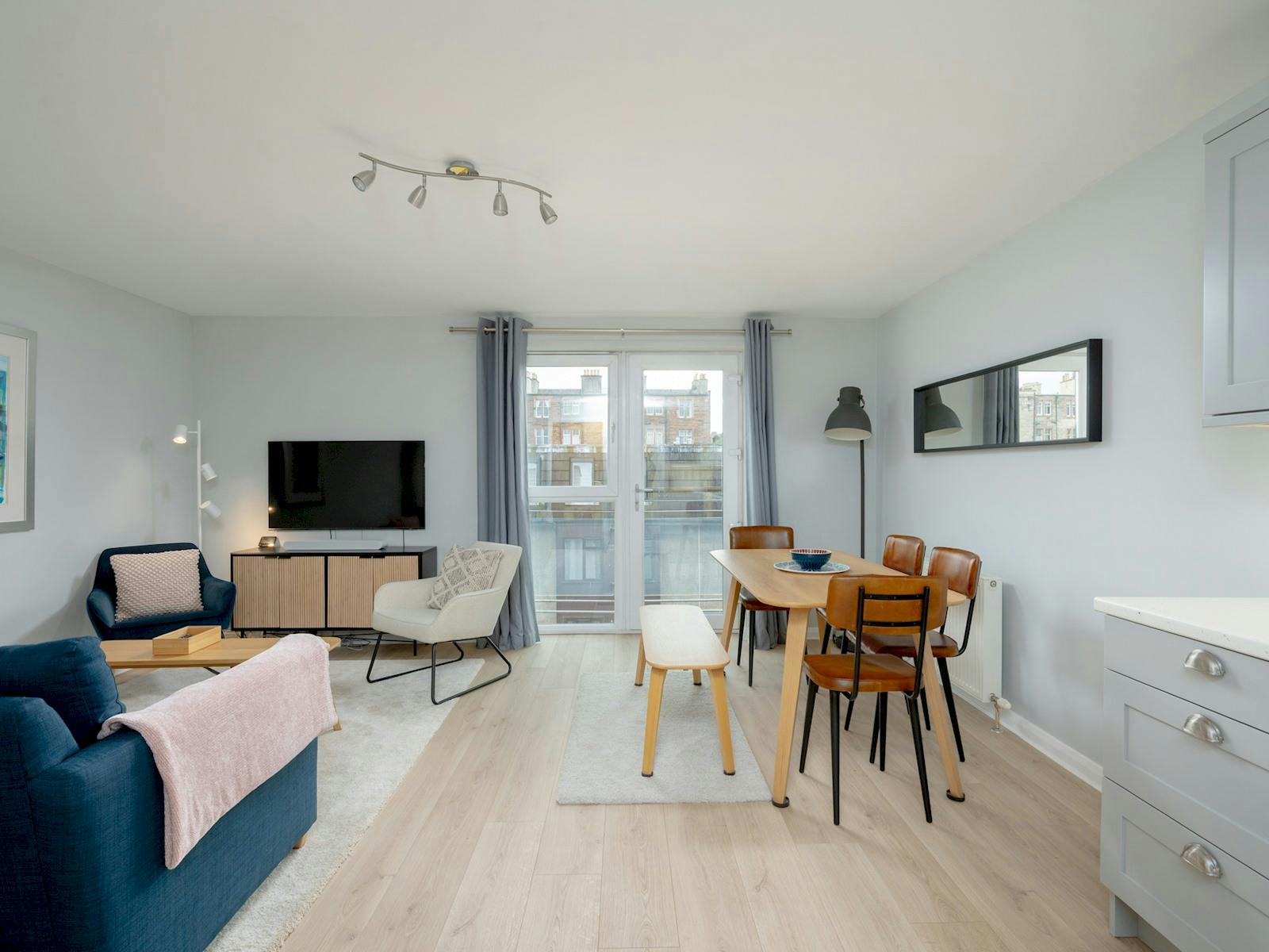 Dreaming of Edinburgh