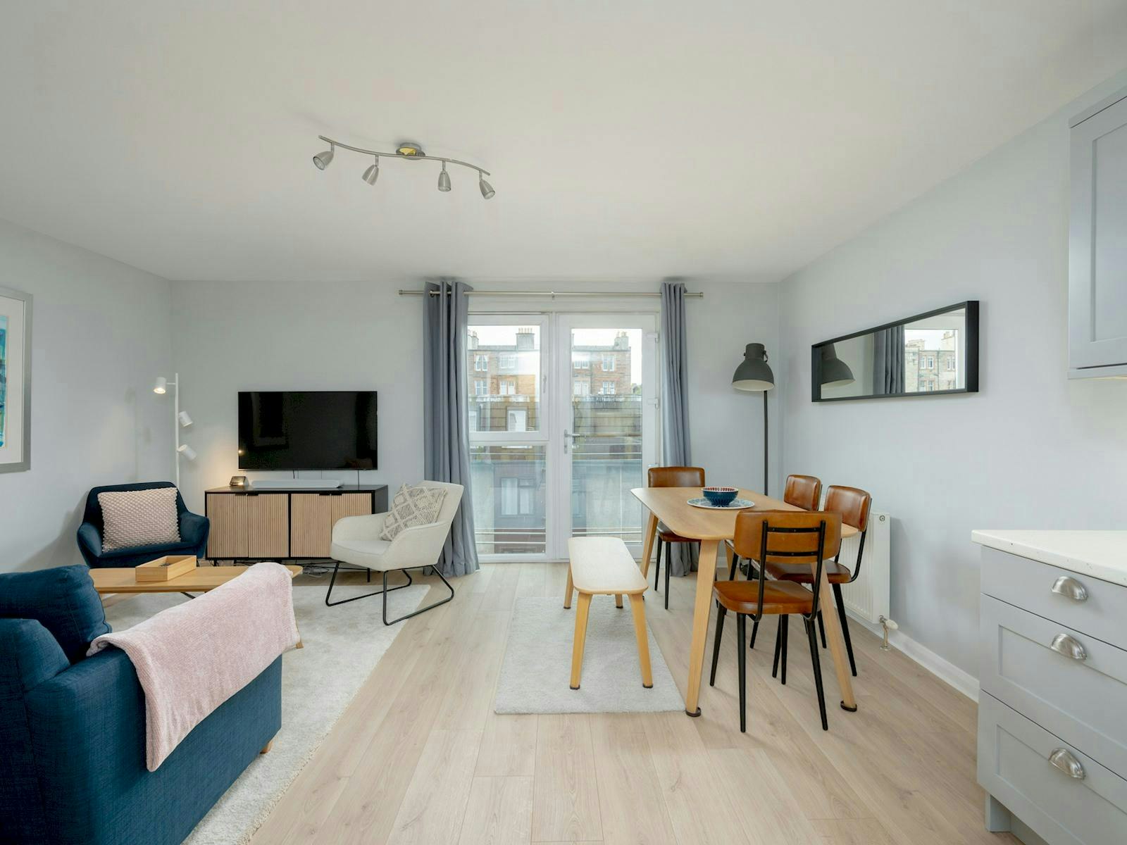 Dreaming of Edinburgh